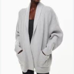 Aritzia Wilfred Free Wool Oversized Taupe Gray Knit Cardigan Size Small